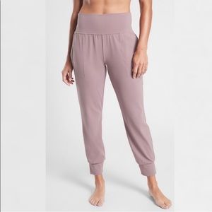 Athleta Salutation Jogger